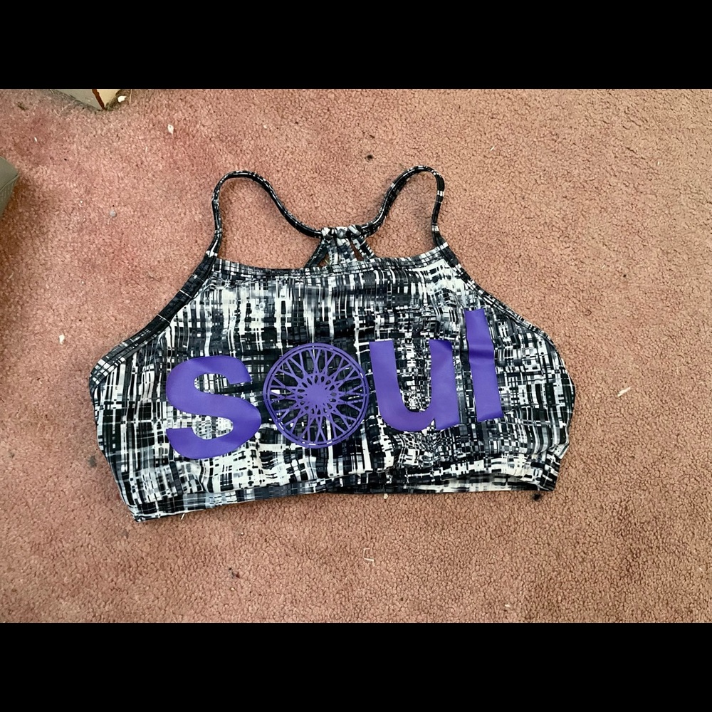 soulcycle crossed back bra - Picture 2 of 3